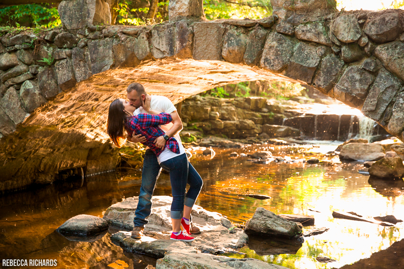 Engagement session vaughn woods