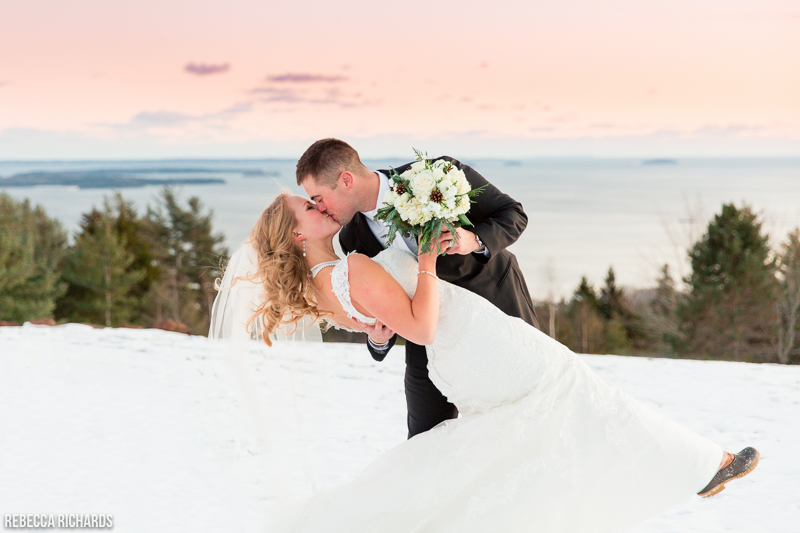 Maine winter wedding at Point Lookout Resort | Rebecca Richards Photography