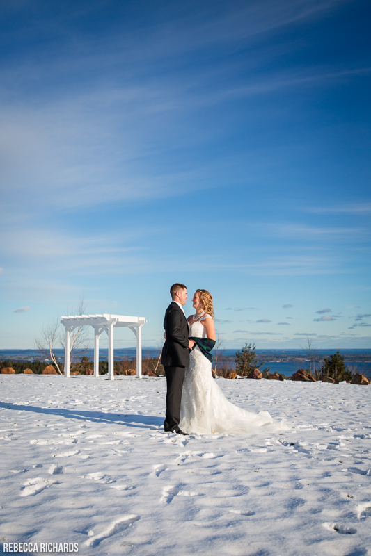 Winter wedding at Point Lookout Maine | Winter wedding | Rebecca Richards Photography