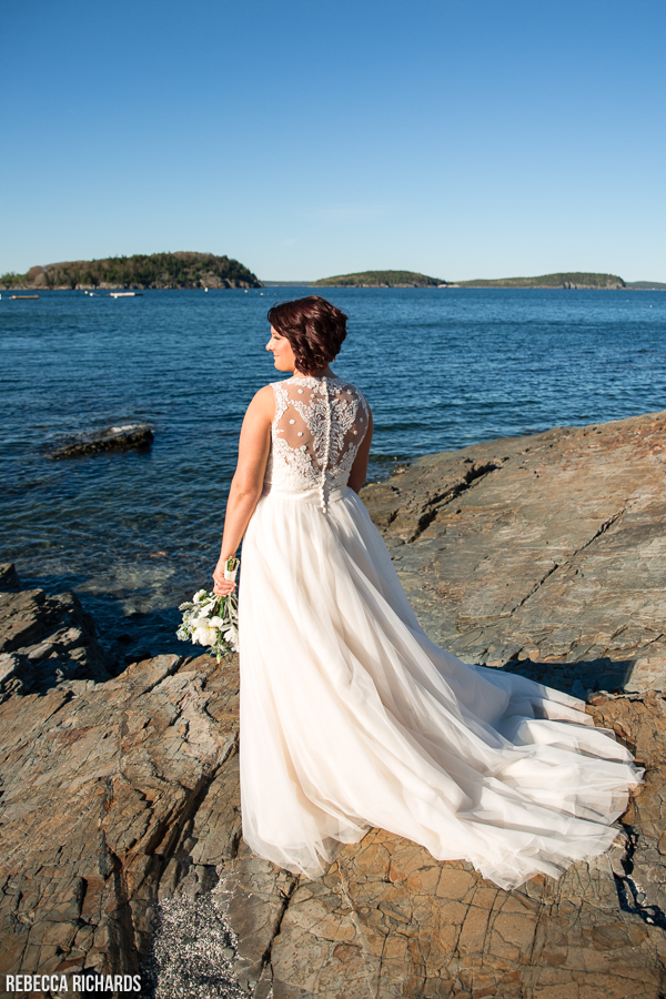 Wedding dress with lace back | portrait of bride | ocean wedding in Maine | Rebecca Richards Photography