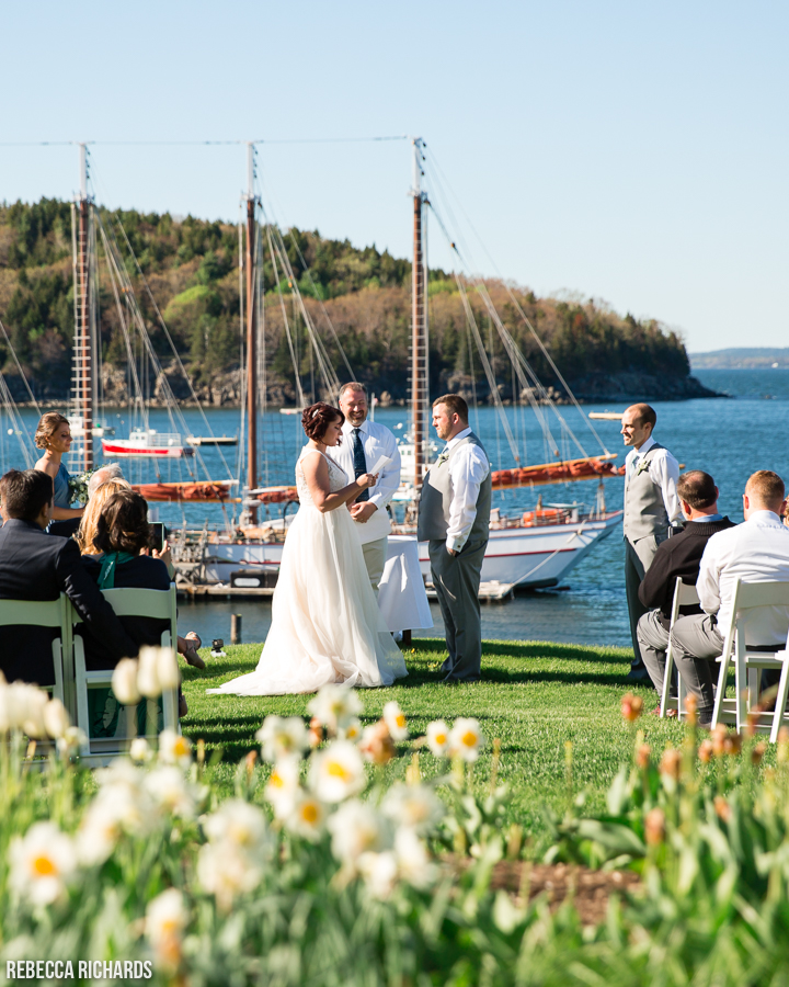 Wedding on the lawn at the Bar Harbor Inn in Maine